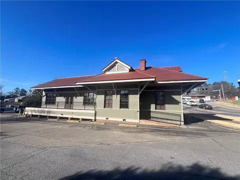 Exterior - 433 Edgewater Chase, Canton, GA 30115 photo 3 of 11