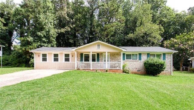 2289 Chestnut Log Dr, Lithia Springs, GA 30122