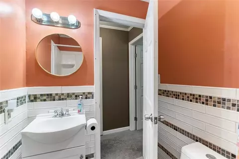 Bath - 163 Ben Putnam Rd, Resaca, GA 30735 photo 1 of 2