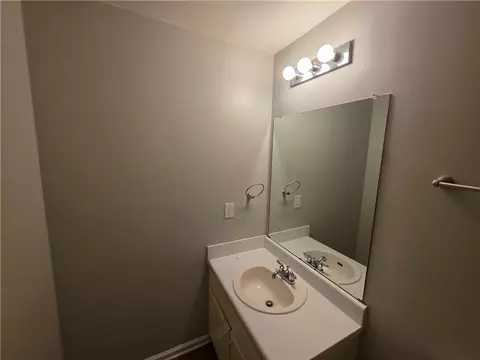 Bath - 6924 Biscayne Blvd, Rex, GA 30273 photo 1 of 4
