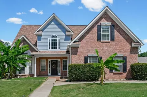 5605 Martin Grove Dr NW, Lilburn, GA 30047