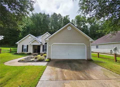 4428 James Wade Dr, Snellville, GA 30039