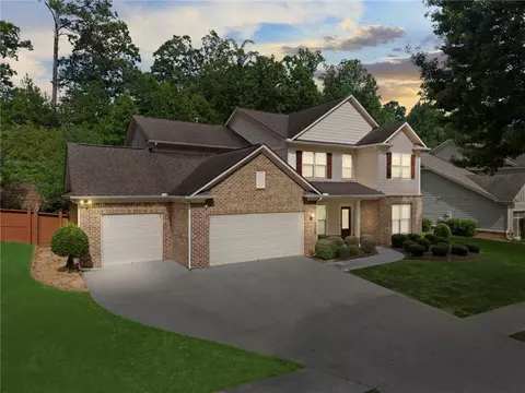 1172 Terrasol Rdg SW, Lilburn, GA 30047