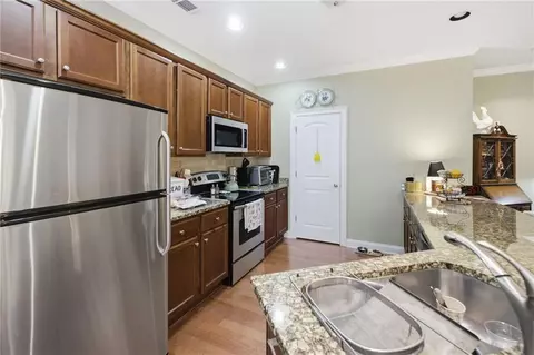Kitchen - 105 Maplecrest Ln SE, Rome, GA 30161 photo 1 of 3
