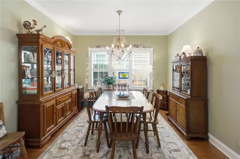 Dining - 105 Maplecrest Ln SE, Rome, GA 30161 photo 4 of 4