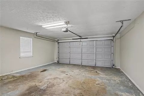 560 E Country Woods Dr, Covington, GA 30016 photo 21