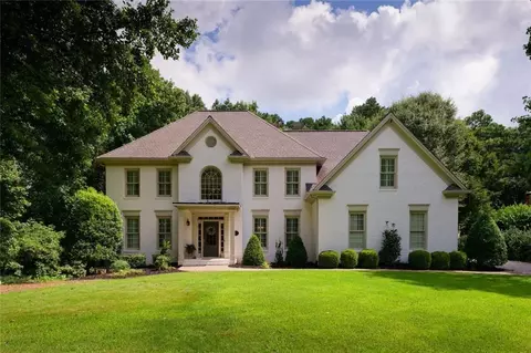 1670 Highgrove Club Dr, Milton, GA 30004