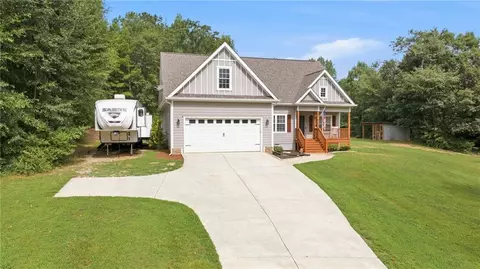 63 Pace Rd, Toccoa, GA 30577 photo 8