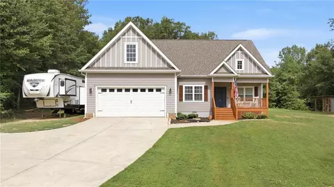63 Pace Rd, Toccoa, GA 30577 photo 7