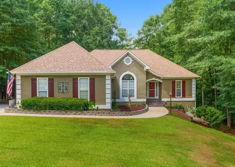 340 Flowers Dr, Covington, GA 30016 photo 3
