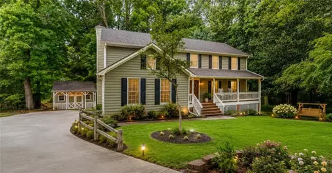 1700 Summit View Way, Snellville, GA 30078