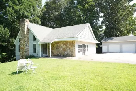 209 Hiram Way, Hiram, GA 30141