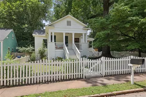 2033 Ridgedale Rd NE, Atlanta, GA 30317