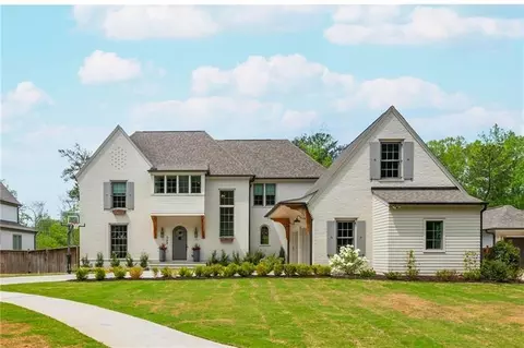 345 Roswell Farms Dr, Roswell, GA 30075