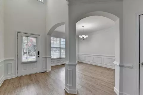 Entry Way - 2511 Royston Dr, Duluth, GA 30097 photo 2 of 6
