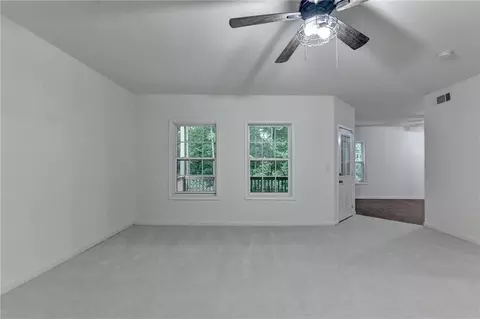 Living - 2511 Royston Dr, Duluth, GA 30097 photo 15 of 18