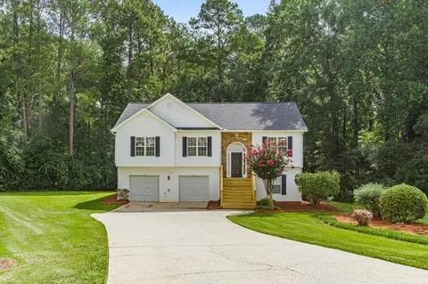 4025 Hemingway Dr, Monroe, GA 30656