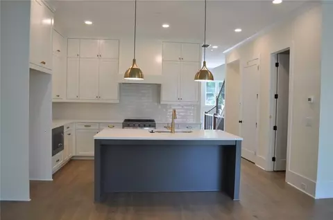 253 White St NW, Marietta, GA 30060
