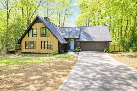 240 Summerfield Dr, Alpharetta, GA 30022