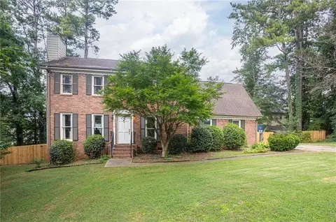 3170 Pine Cove Ct SW, Lilburn, GA 30047