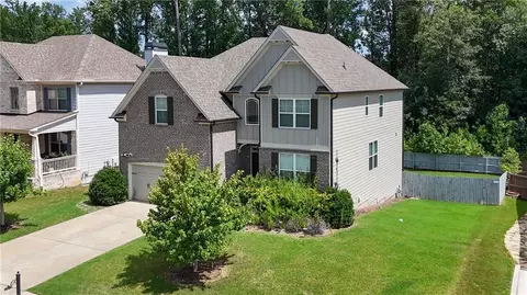 1486 Halletts Peak Pl, Lawrenceville, GA 30044
