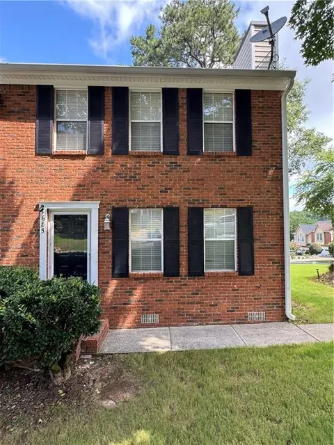 1685 Grist Mill Dr, Marietta, GA 30062