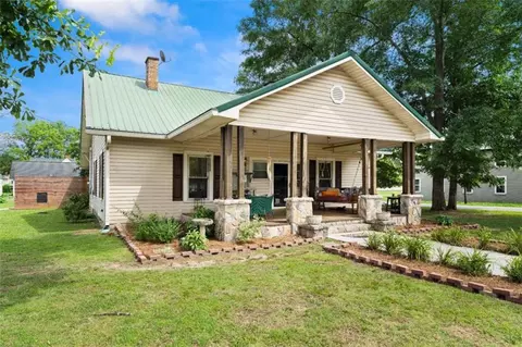 17 Lyerly Dam Rd, Lyerly, GA 30730