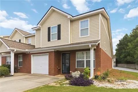 342 Tara Commons Cir, Loganville, GA 30052