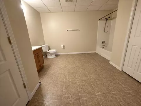 Bath - 150 Adrians Ln, Covington, GA 30016 photo 2 of 2