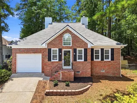 1632 Oakwood Ct, Marietta, GA 30066