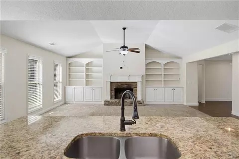 Living - 2317 Matt Michell Ln, Monroe, GA 30655 photo 3 of 3