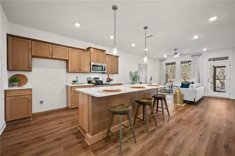 112 Harmony Cir, Cartersville, GA 30120