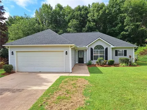 20 Spring Valley Trce, Covington, GA 30016 photo 1