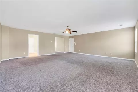 Living - 60 Snapdragon Ln, Covington, GA 30014 photo 13 of 19