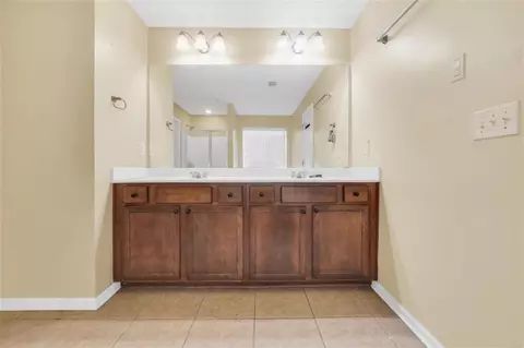 Entry Way - 60 Snapdragon Ln, Covington, GA 30014 photo 5 of 8