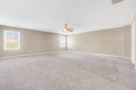 Living - 60 Snapdragon Ln, Covington, GA 30014 photo 12 of 19