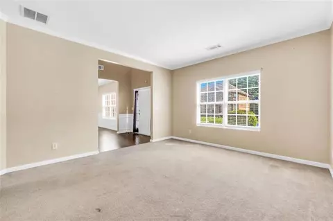 Living - 60 Snapdragon Ln, Covington, GA 30014 photo 3 of 19