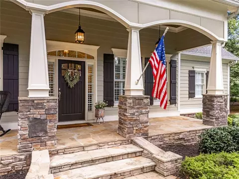 Exterior - 800 Beavers Rd, Canton, GA 30115 photo 6 of 15