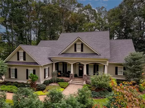 Exterior - 800 Beavers Rd, Canton, GA 30115 photo 5 of 15