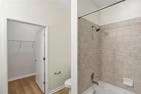 Bath - 5300 Peachtree Rd #1204, Atlanta, GA 30341 photo 1 of 4