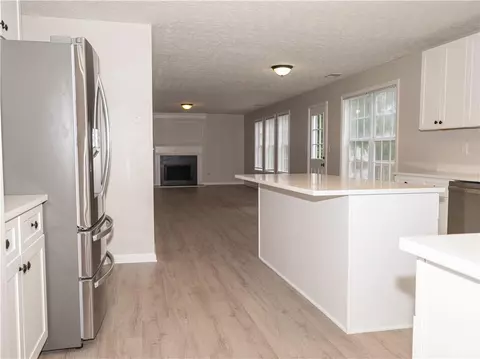 Kitchen - 1860 Pinehurst View Dr, Grayson, GA 30017 photo 3 of 3