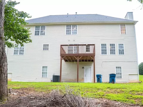 Exterior - 1860 Pinehurst View Dr, Grayson, GA 30017 photo 5 of 10