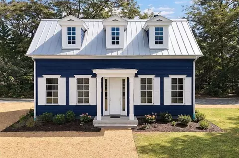 126 Morgan St, Senoia, GA 30276