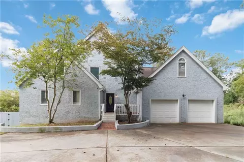 1339 Mundys Mill Rd, Jonesboro, GA 30238