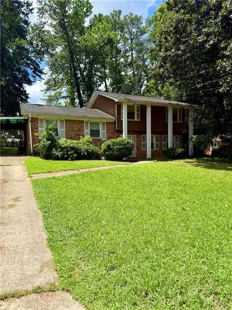 3638 Sherrydale Ln, Decatur, GA 30032
