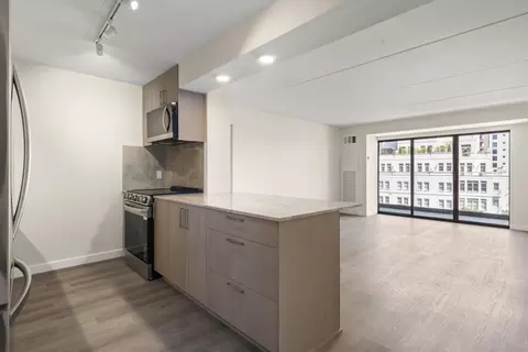 2460 Peachtree Rd NE #1409, Atlanta, GA 30305
