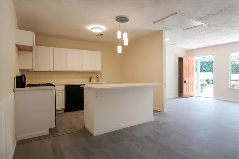 85 Delmoor Dr NW, Atlanta, GA 30311