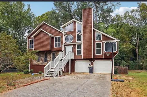 270 Saint Simons Cv, Lawrenceville, GA 30044