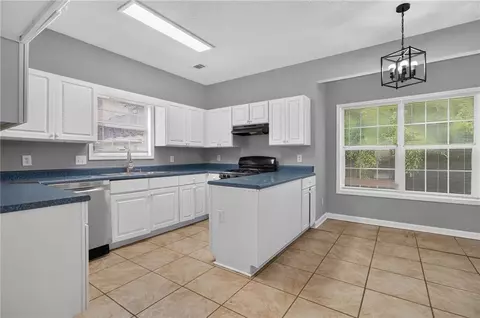 2364 Fallbrook Ct, Duluth, GA 30096 photo 10