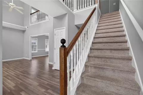 2364 Fallbrook Ct, Duluth, GA 30096 photo 2